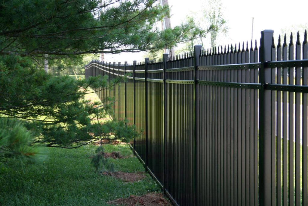 commercial aluminum fence installation around Cincinnati