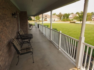 Install vinyl porch railing around Cincinnati