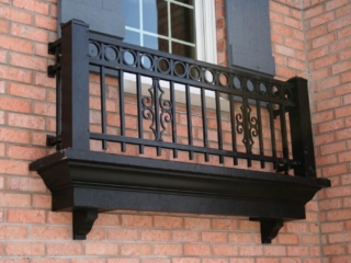 outdoor railing installation in Cincinnati