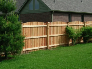 wood privacy fence contractor around Cincinnati