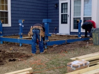 Cincinnati, OH deck construction company