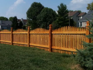 wood fencing companies in Cincinnati