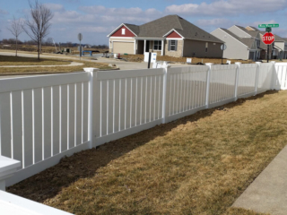 semi-private vinyl fence installation around Cincinnati