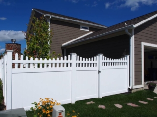 vinyl fencing contractors around Cincinnati, Ohio