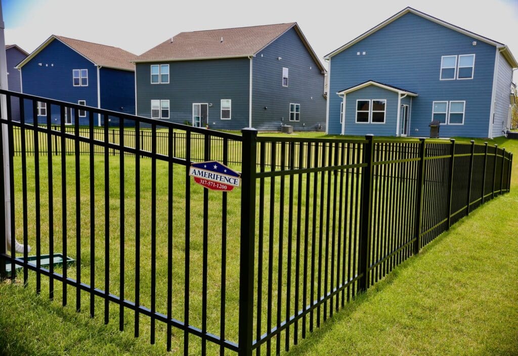 Aluminum fence installations in Cincinnati