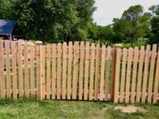 Cedar fencing company in Cincinnati