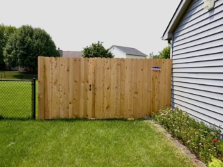 Cedar fencing company in Cincinnati