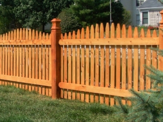Cedar fencing company in Cincinnati, OH