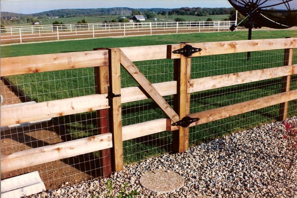 Trust Amerifence for gate and fence installation solutions in Cincinnati, OH